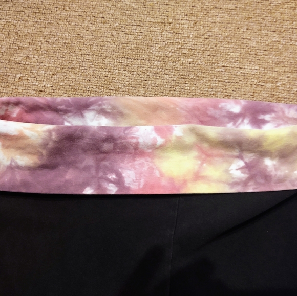 Victoria's Secret Pants - Picture 9 of 12